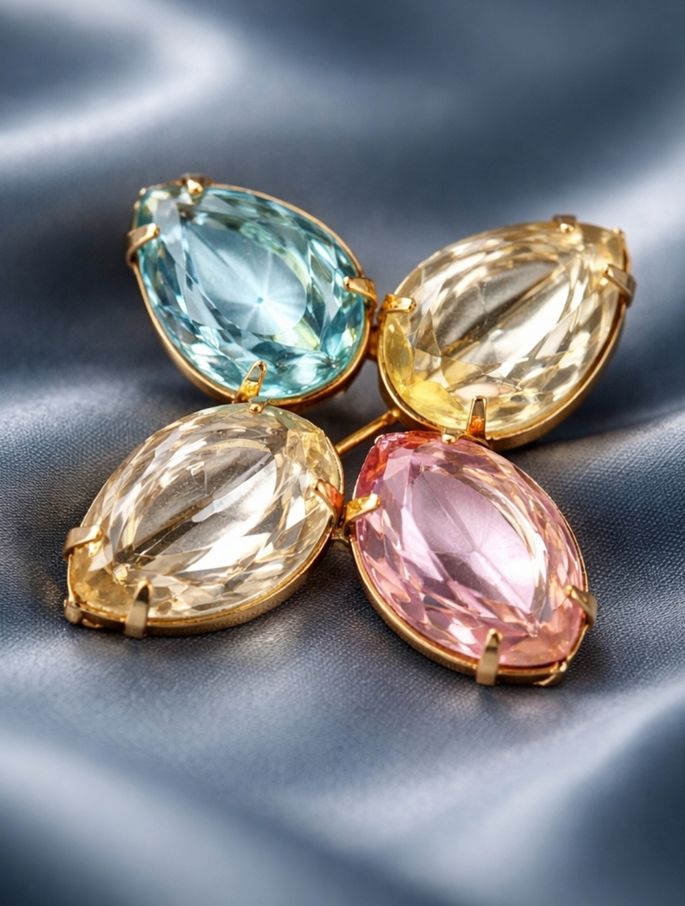 𝑨𝒗𝒐𝒏 𝑽𝒕𝒈.𝑻𝒆𝒂𝒓𝒅𝒓𝒐𝒑 𝑷𝒂𝒔𝒕𝒆𝒍 𝑪𝒐𝒍𝒐𝒓𝒔 𝑩𝒓𝒐𝒐𝒄𝒉